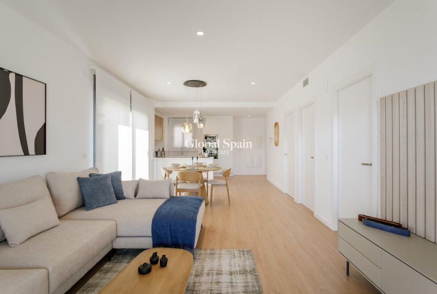 Nouvelle construction - APPARTEMENT -
TORREVIEJA - Torreblanca