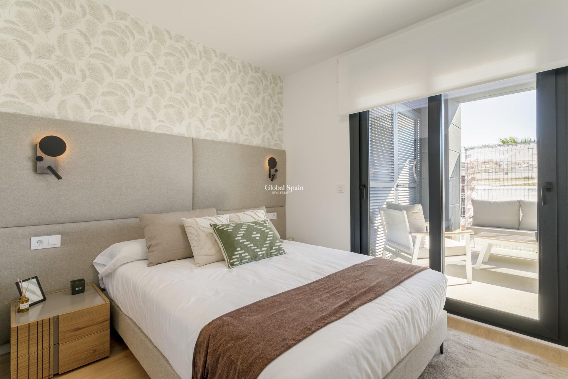 Nouvelle construction - APPARTEMENT -
TORREVIEJA - Torreblanca