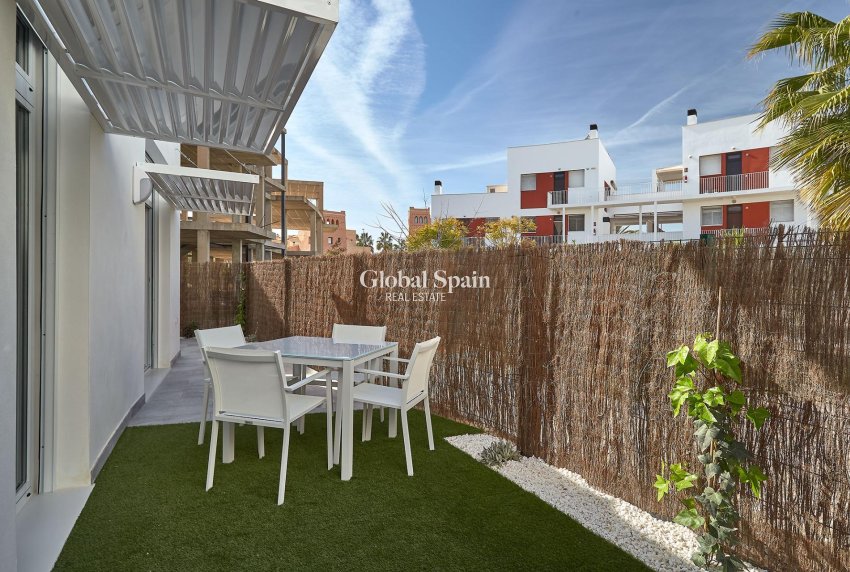 Nouvelle construction - APPARTEMENT -
VERA - El Playazo