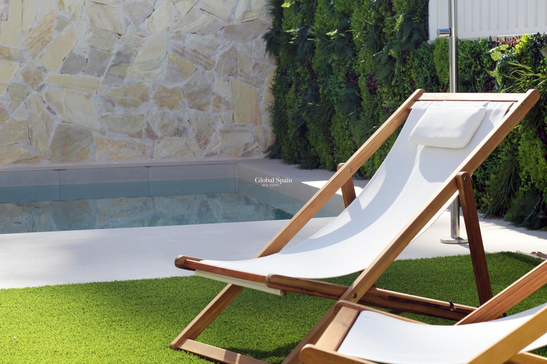 Nouvelle construction - Bungalow au rez-de-chaussée -
PILAR DE LA HORADADA - Torre de la Horadada