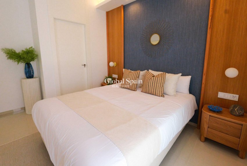 Nouvelle construction - Bungalow au rez-de-chaussée -
ROJALES - Doña Pepa