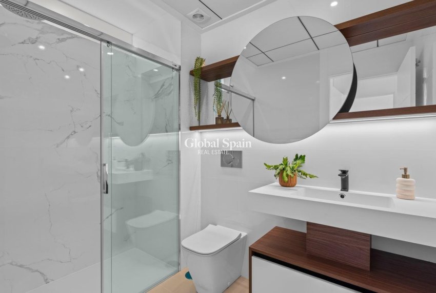 Nouvelle construction - Bungalow au rez-de-chaussée -
ROJALES - Doña Pepa