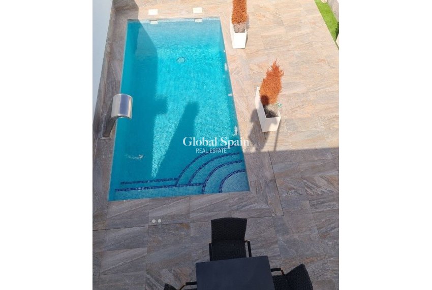 Nouvelle construction - Maison -
Avileses