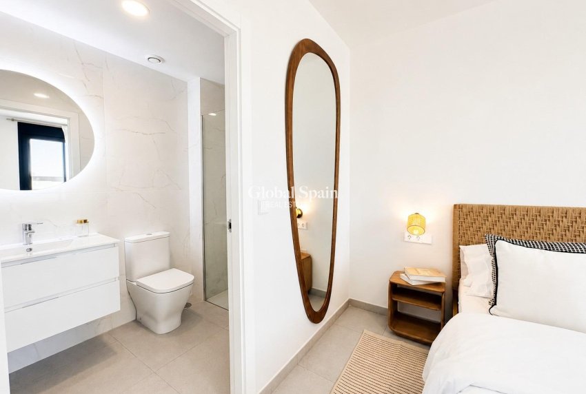 Nouvelle construction - MAISON -
BAÑOS Y MENDIGO - Altaona Golf