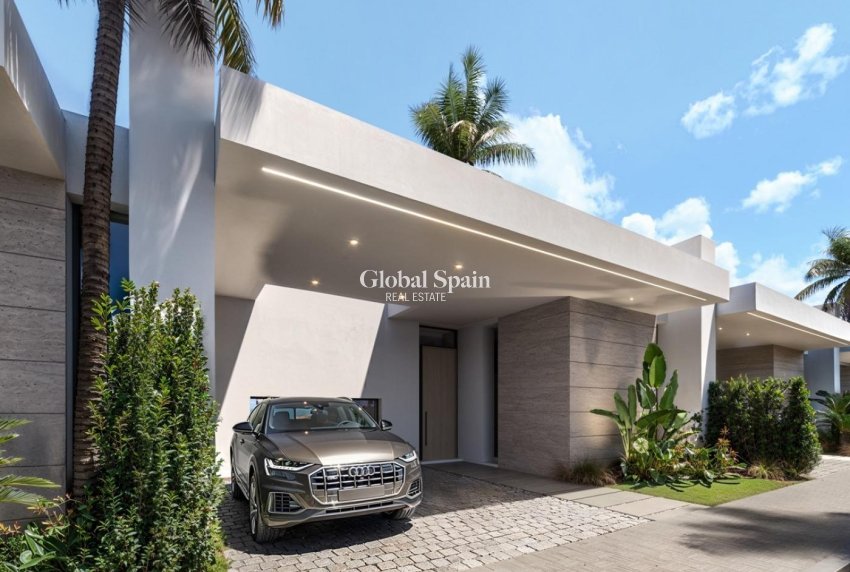 Nouvelle construction - MAISON -
CASARES - Casares Del Sol