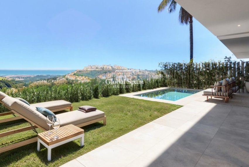 Nouvelle construction - MAISON -
CASARES - Casares Del Sol