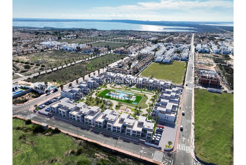 Nouvelle construction - Maison -
CIUDAD QUESADA