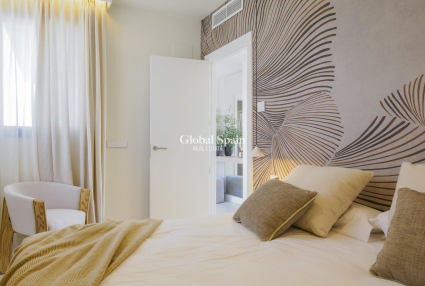 Nouvelle construction - MAISON -
FUENGIROLA - Higueron