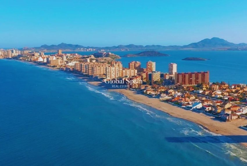Nouvelle construction - MAISON -
LA MANGA DEL MAR MENOR