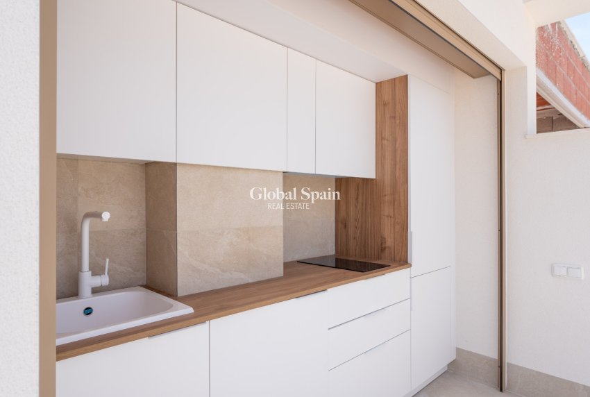 Nouvelle construction - MAISON -
LOS ALCÁZARES