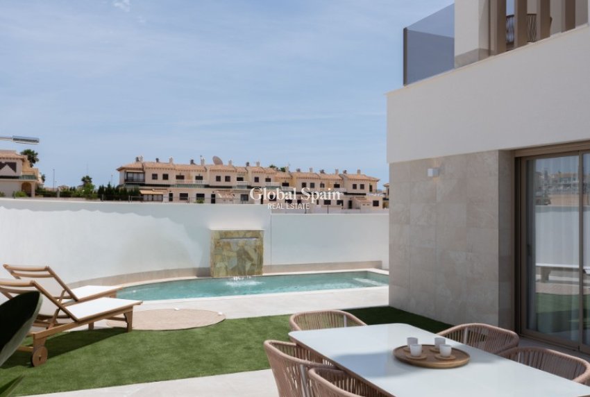 Nouvelle construction - MAISON -
LOS ALCÁZARES