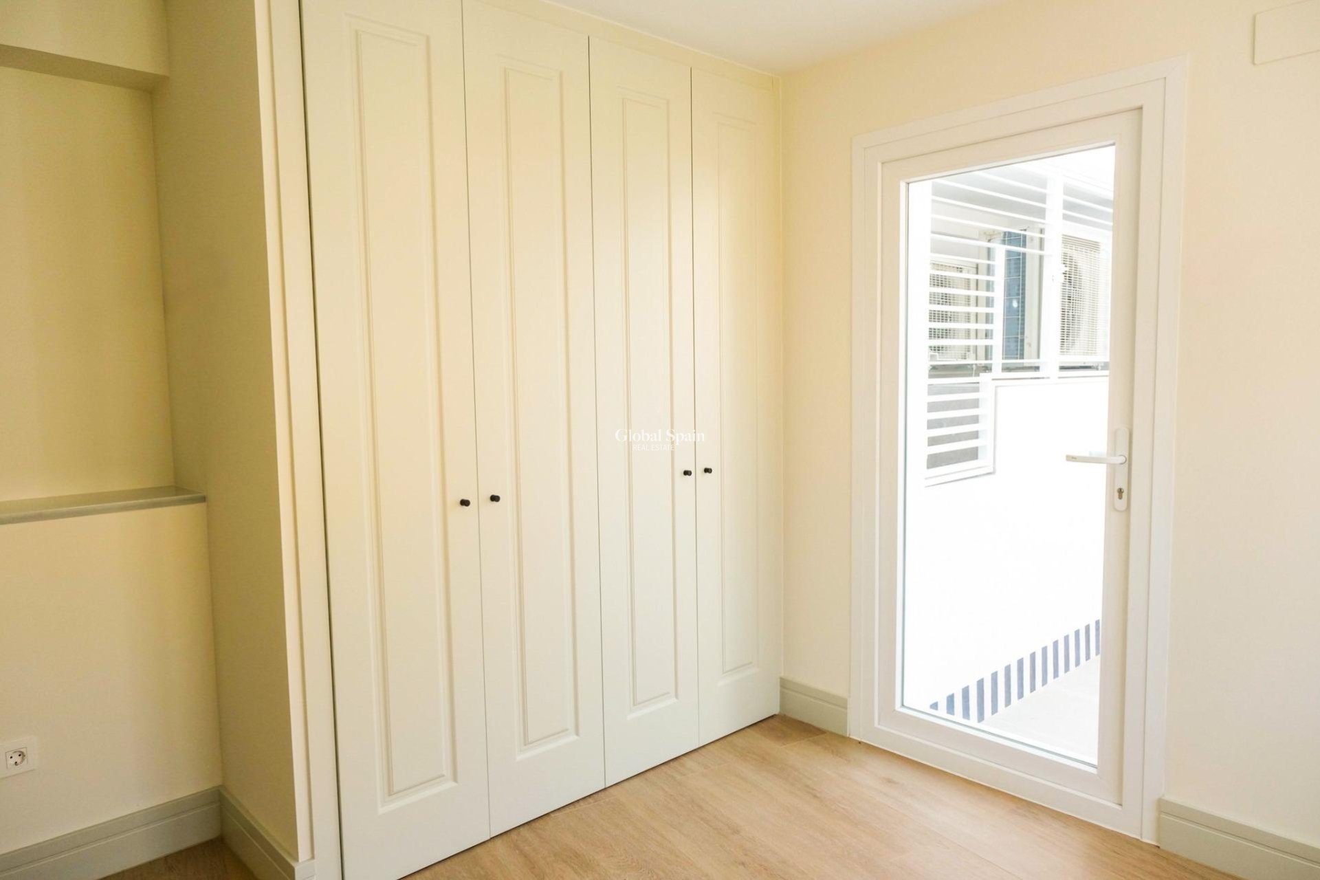 Nouvelle construction - MAISON -
MÁLAGA - Playa de la Malagueta