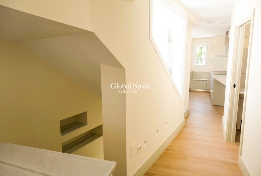 Nouvelle construction - MAISON -
MÁLAGA - Playa de la Malagueta