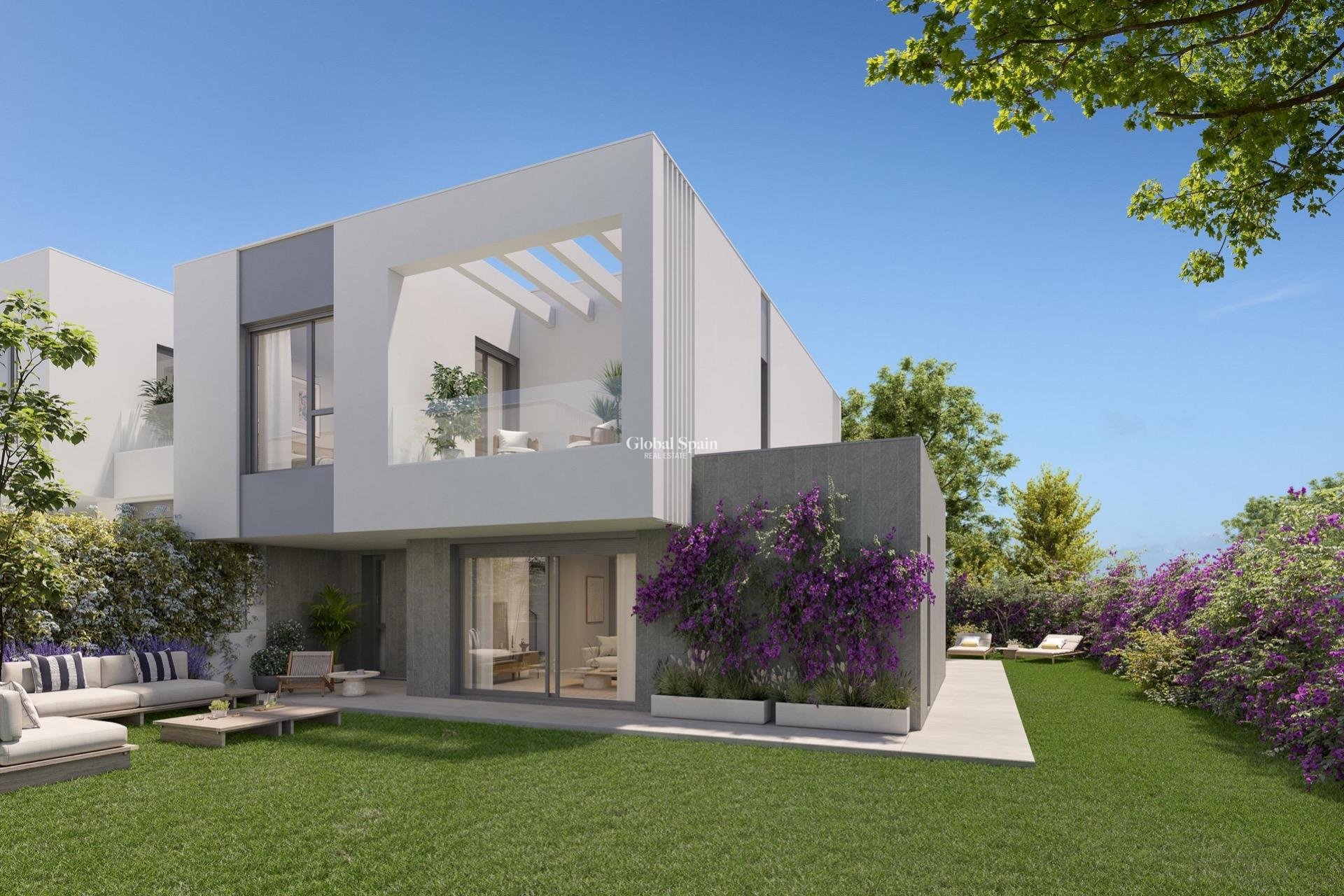 Nouvelle construction - MAISON -
MARBELLA - Las Chapas - Alicate Playa