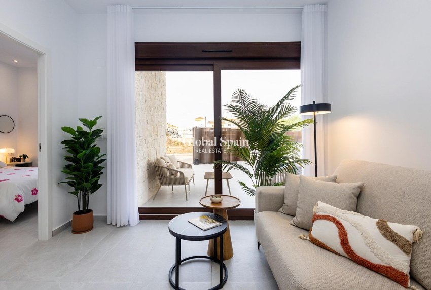 Nouvelle construction - MAISON -
ORIHUELA - Vistabella Golf