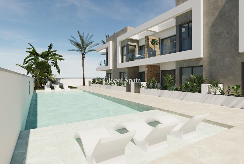 Nouvelle construction - Maison -
PILAR DE LA HORADADA - pueblo