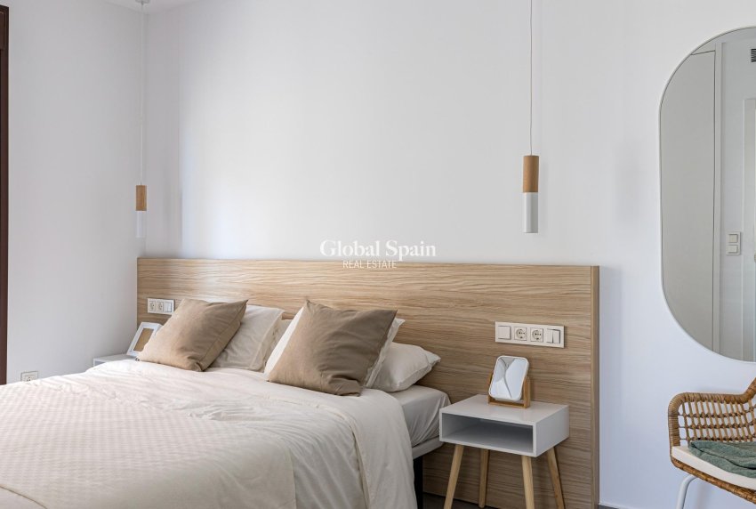 Nouvelle construction - Maison -
PILAR DE LA HORADADA - pueblo