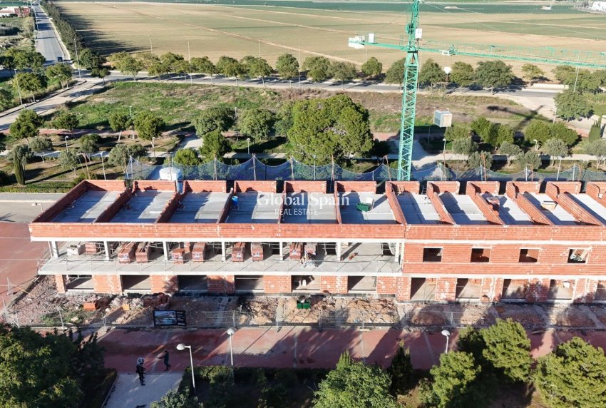 Nouvelle construction - MAISON -
PILAR DE LA HORADADA - pueblo