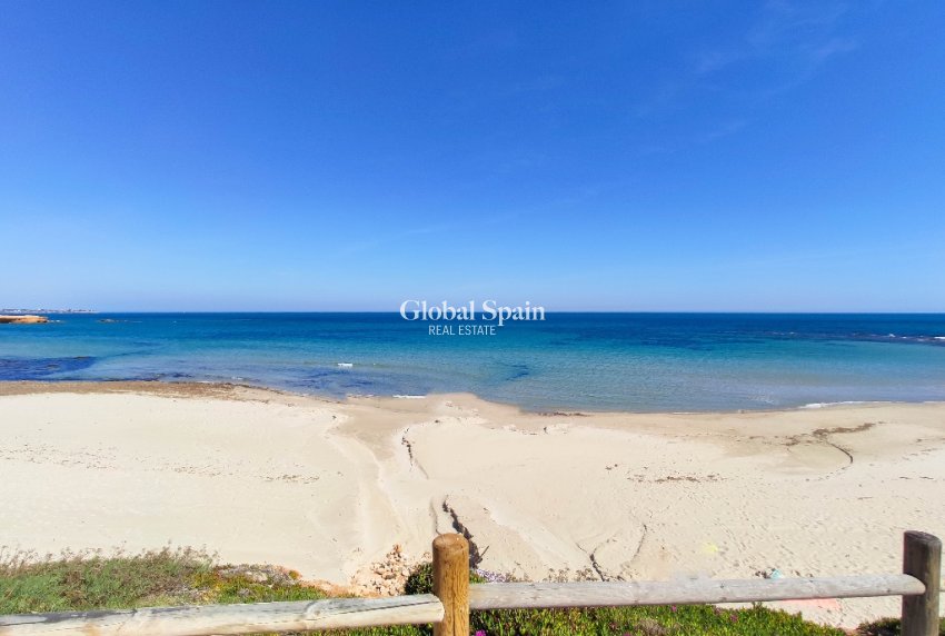 Nouvelle construction - Maison -
PILAR DE LA HORADADA - Torre de la Horadada