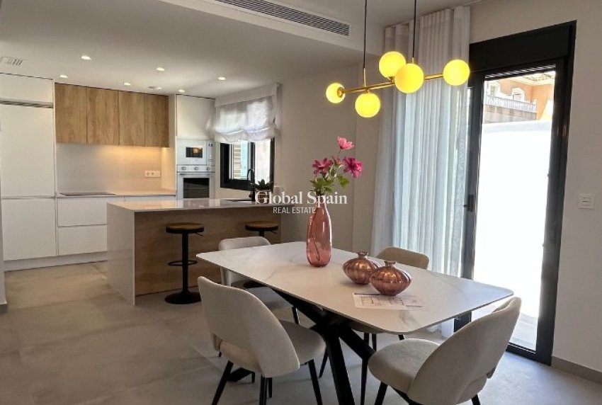 Nouvelle construction - MAISON -
PILAR DE LA HORADADA