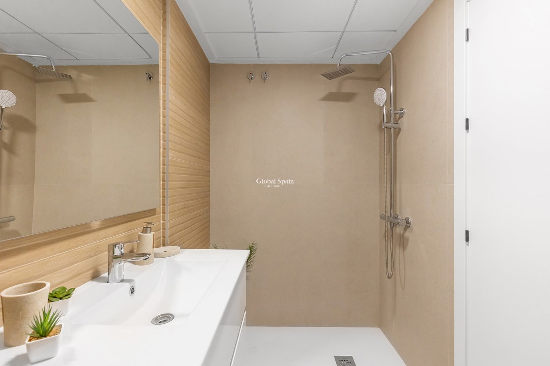 Nouvelle construction - MAISON -
RAFAL