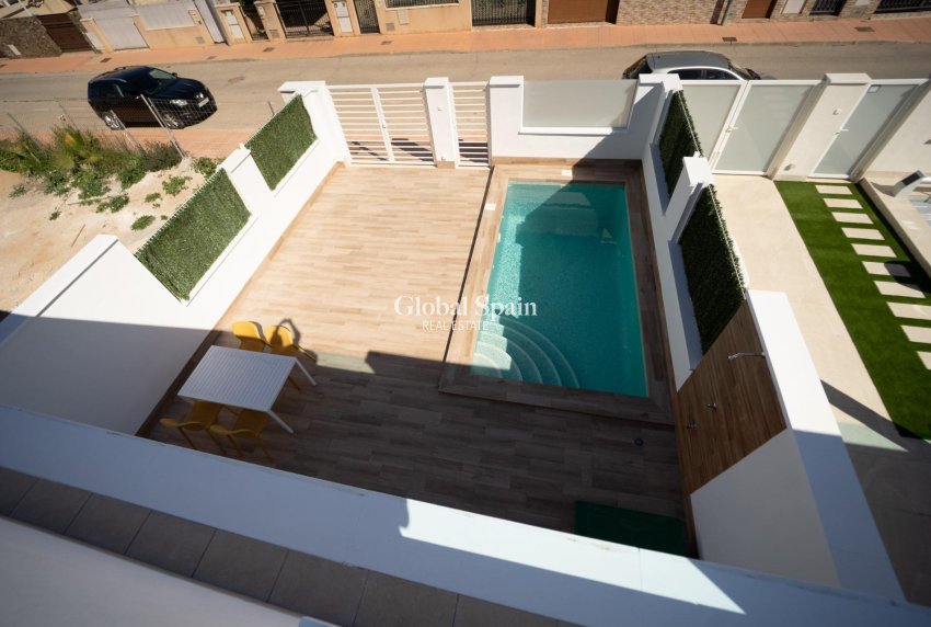 Nouvelle construction - MAISON -
SAN JAVIER - Parque del doce