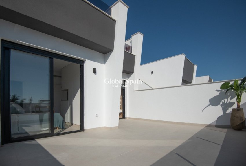 Nouvelle construction - MAISON -
SAN JAVIER - Santiago de la Ribera