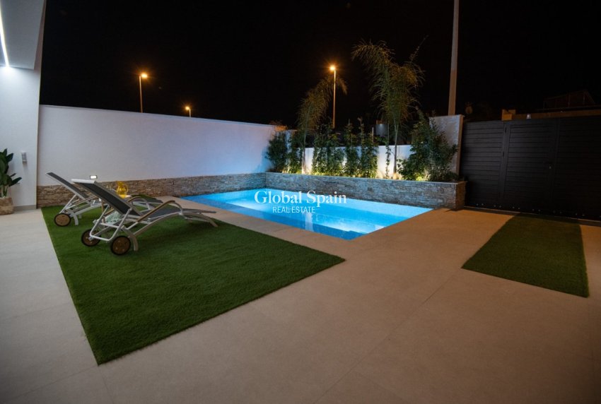 Nouvelle construction - MAISON -
SAN JAVIER - Santiago de la Ribera