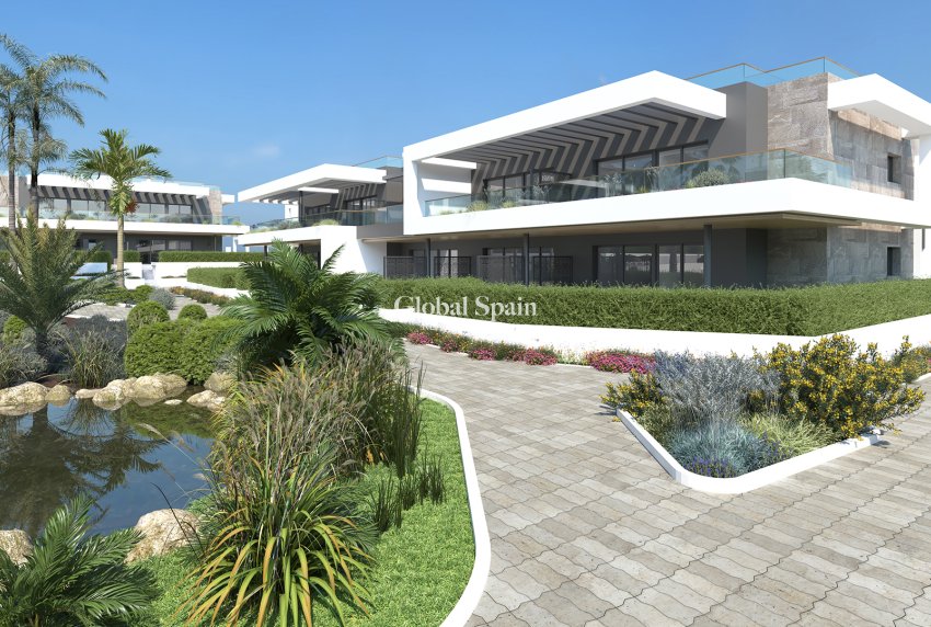 Nouvelle construction - Maison -
TORREVIEJA