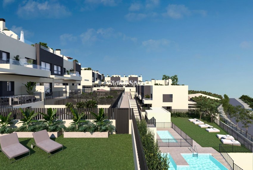 Nouvelle construction - MAISON -
VÉLEZ - MÁLAGA - Torre del Mar