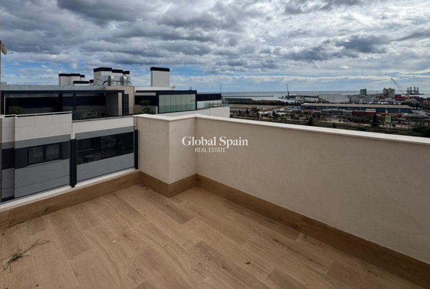 Nouvelle construction - PENTHOUSE -
ALICANTE - BENALÚA