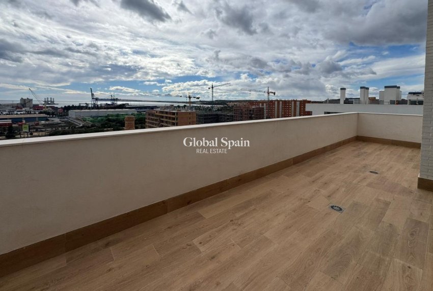 Nouvelle construction - PENTHOUSE -
ALICANTE - BENALÚA
