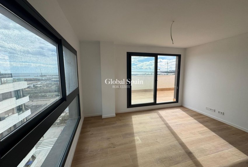 Nouvelle construction - PENTHOUSE -
ALICANTE - BENALÚA