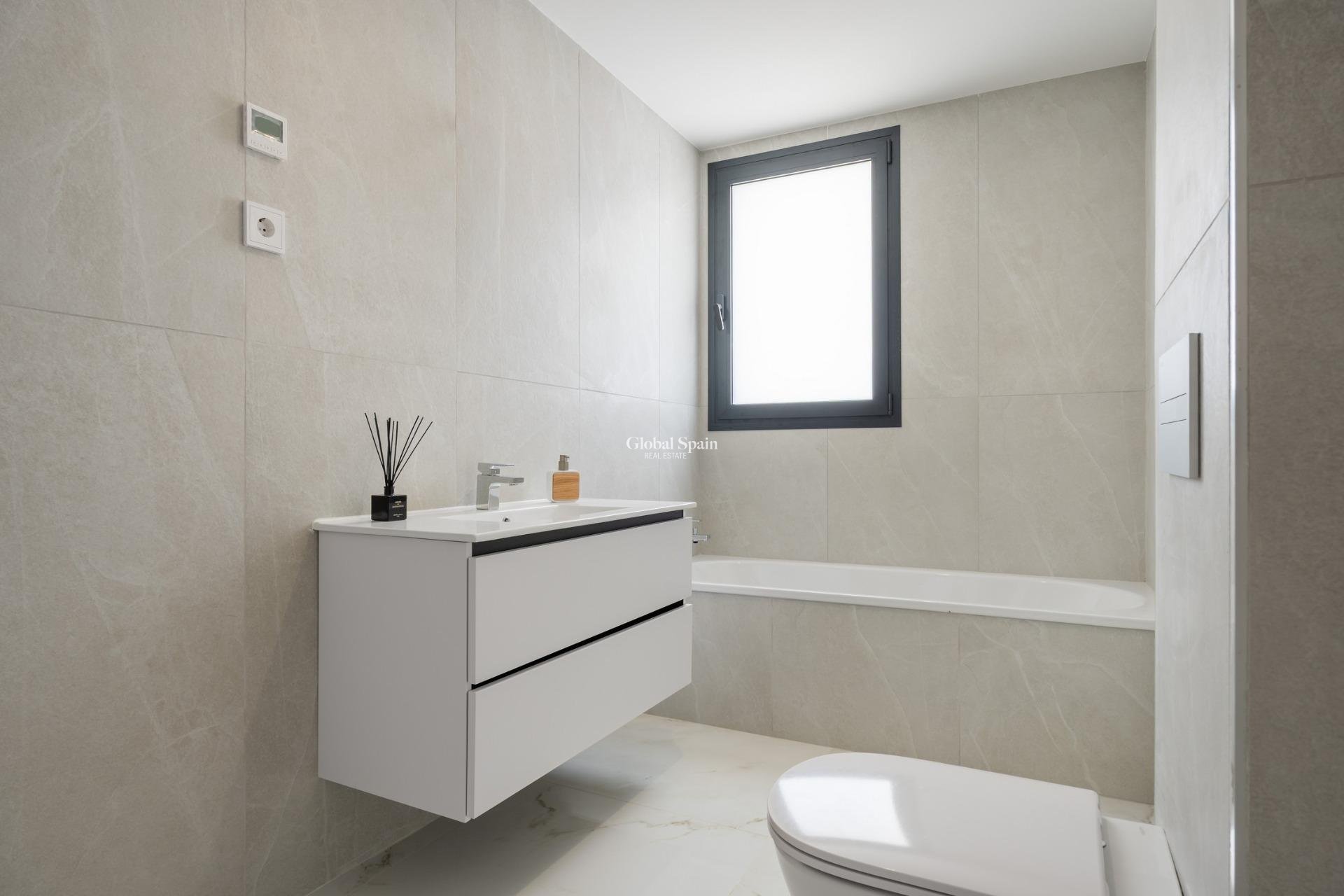 Nouvelle construction - PENTHOUSE -
ESTEPONA - Arroyo Vaquero