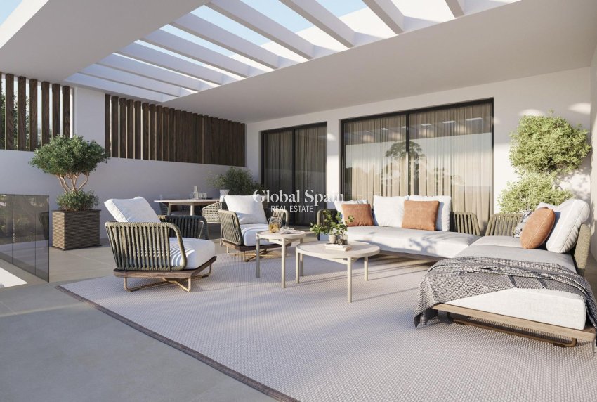 Nouvelle construction - PENTHOUSE -
ESTEPONA - Resinera Voladilla