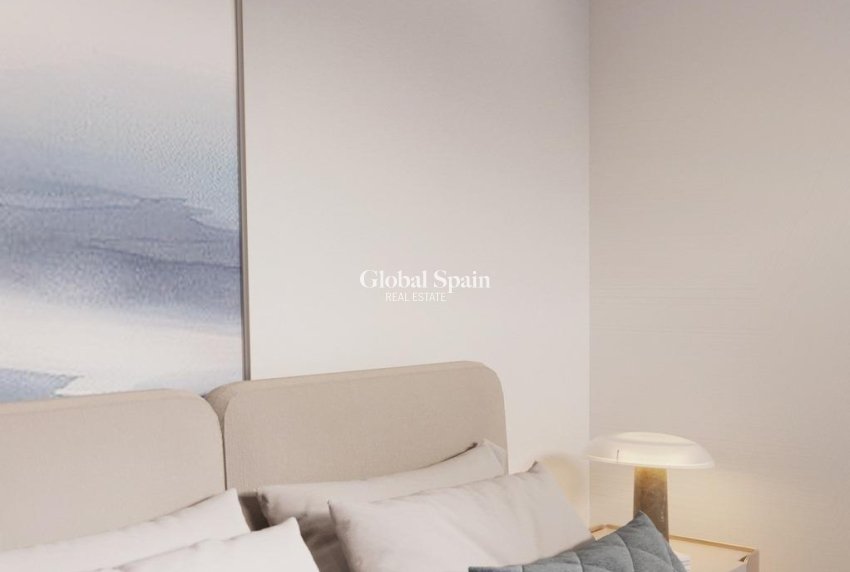Nouvelle construction - PENTHOUSE -
ESTEPONA - Resinera Voladilla