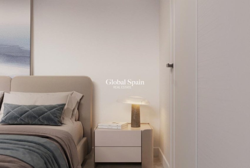 Nouvelle construction - PENTHOUSE -
ESTEPONA - Resinera Voladilla