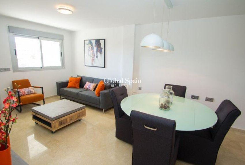 Nouvelle construction - PENTHOUSE -
ORIHUELA COSTA - Las Filipinas