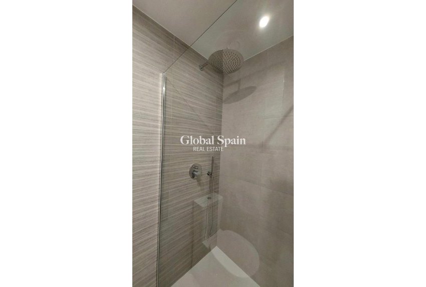 Nouvelle construction - PENTHOUSE -
SAN MIGUEL DE SALINAS - Pueblo