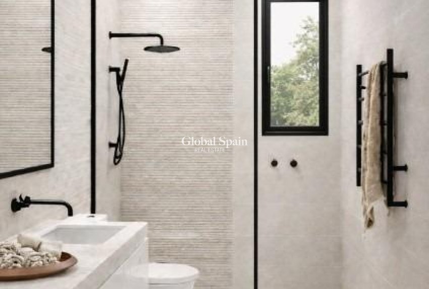 Nouvelle construction - PENTHOUSE -
TORREVIEJA - Center