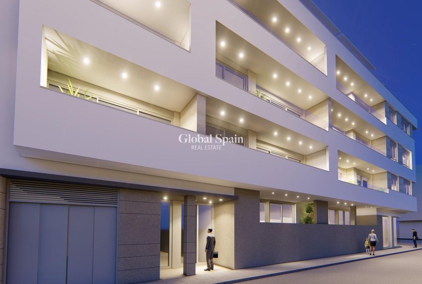 Nouvelle construction - PENTHOUSE -
TORREVIEJA - Playa del Cura