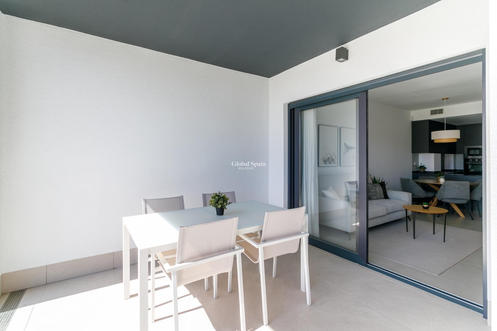 Nouvelle construction - PENTHOUSE -
TORREVIEJA - Torreblanca
