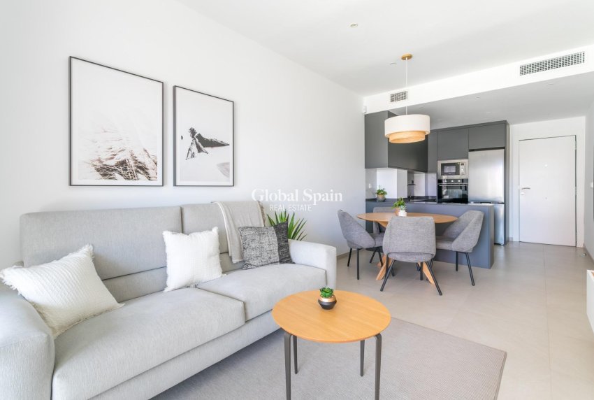 Nouvelle construction - PENTHOUSE -
TORREVIEJA - Torreblanca