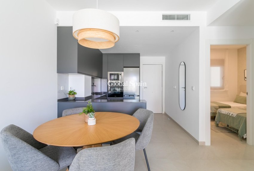 Nouvelle construction - PENTHOUSE -
TORREVIEJA - Torreblanca