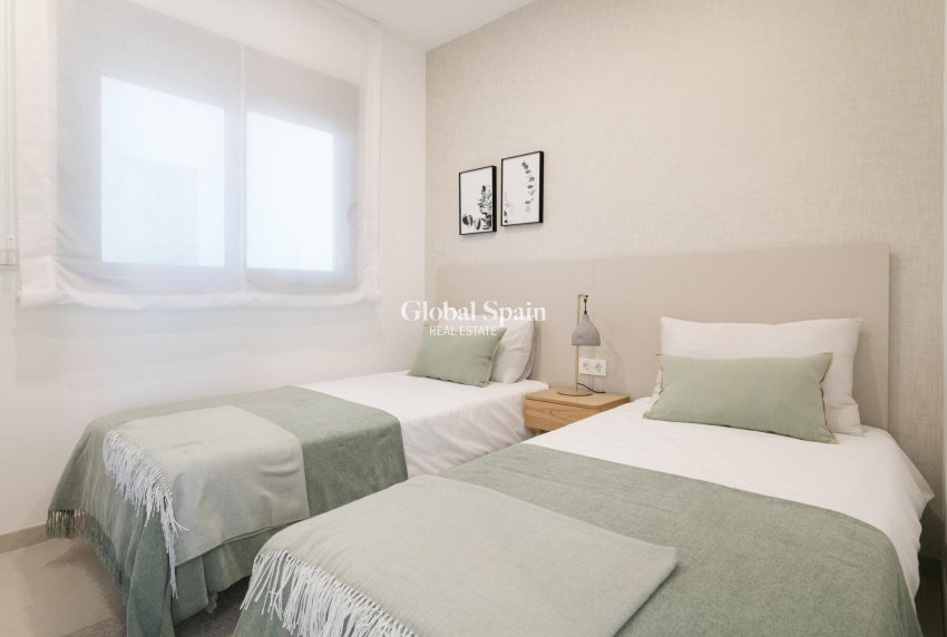 Nouvelle construction - PENTHOUSE -
TORREVIEJA - Torreblanca
