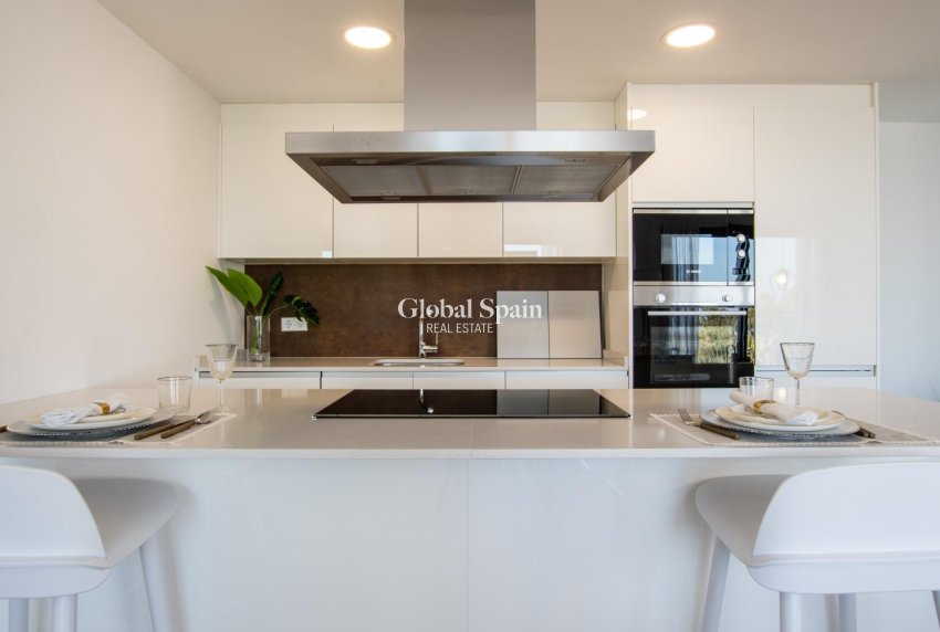 Nouvelle construction - PENTHOUSE -
VILLAJOYOSA - Playa del Torres