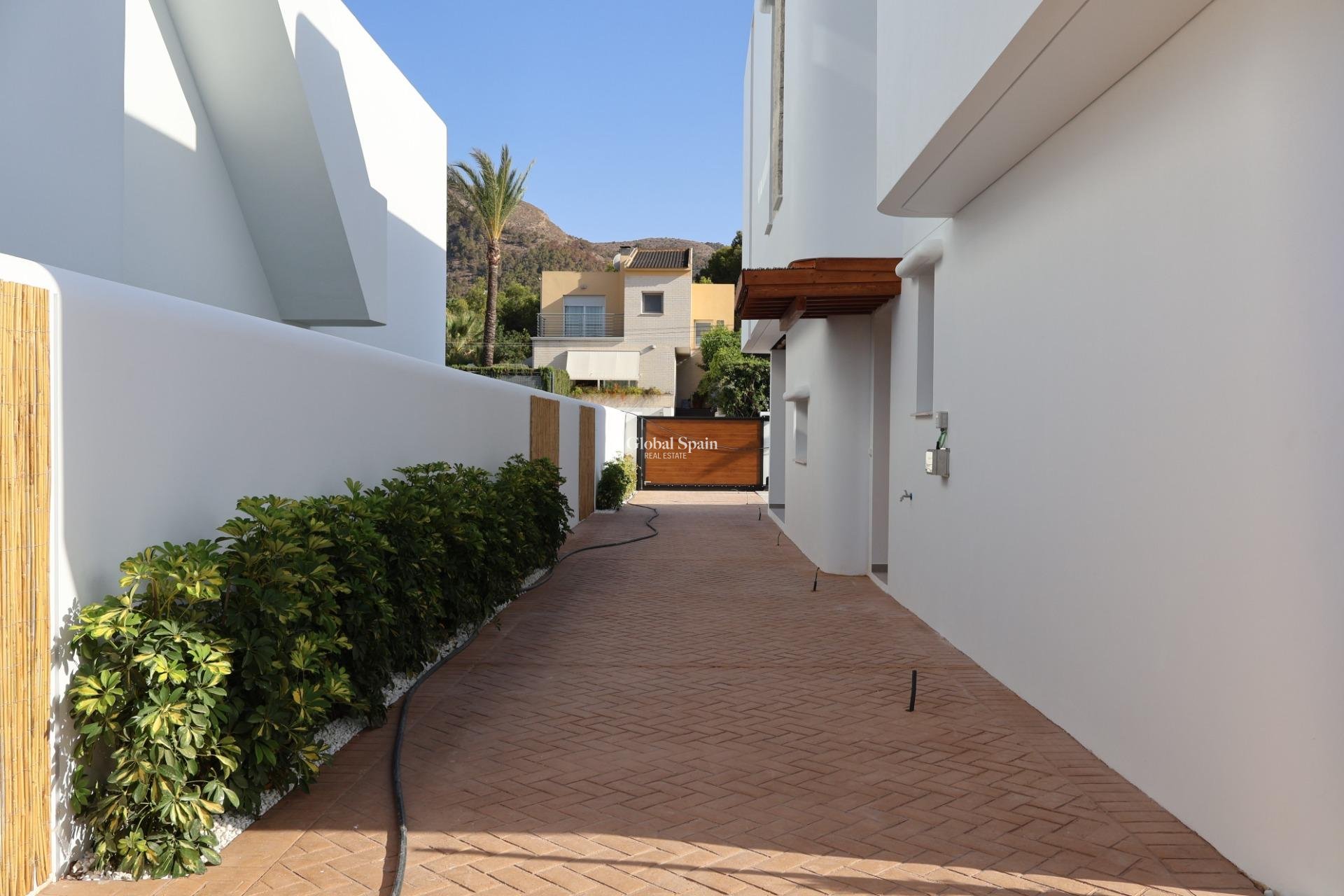 Nouvelle construction - VILLA -
ALFAZ DEL PI - El Albir
