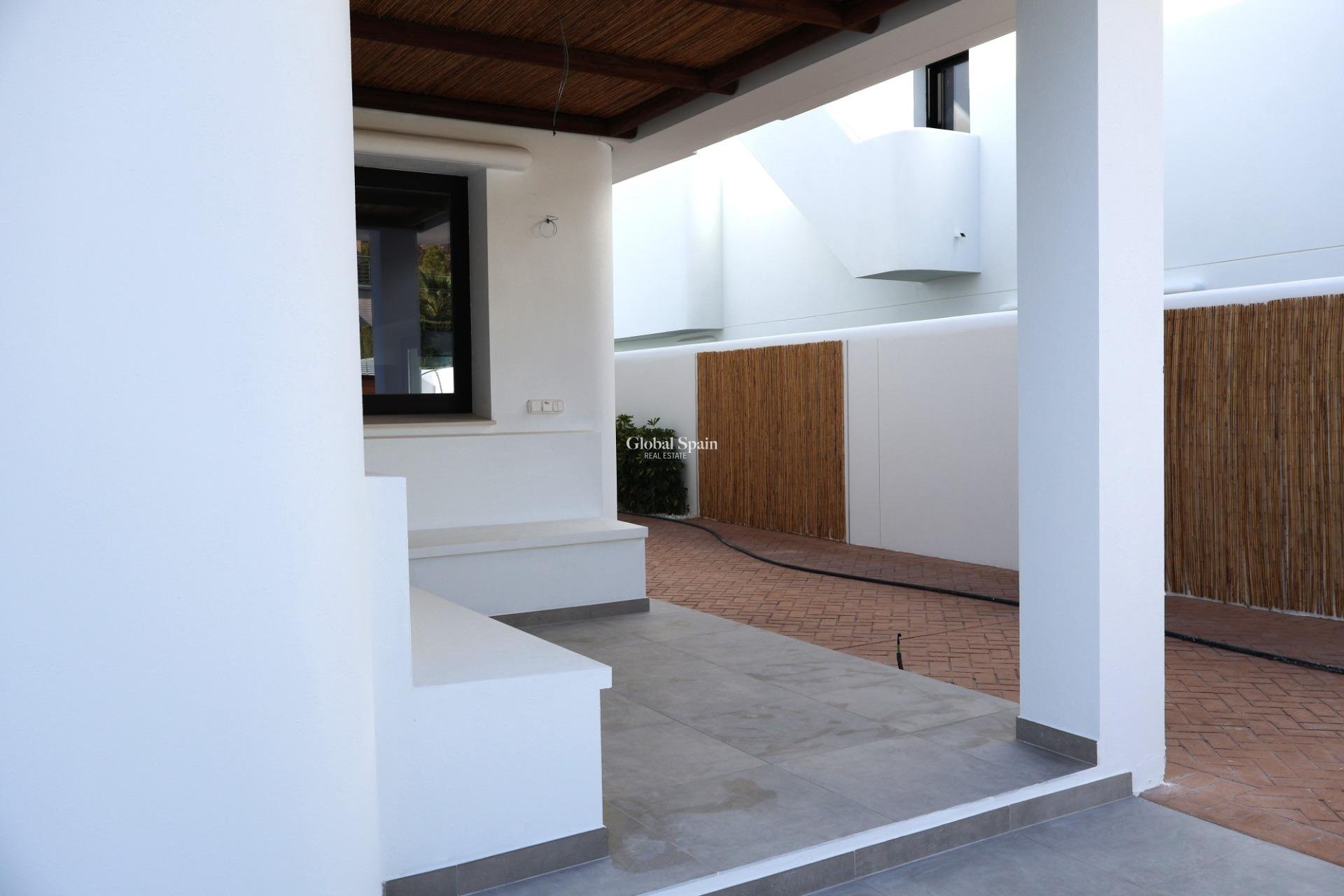 Nouvelle construction - VILLA -
ALFAZ DEL PI - El Albir