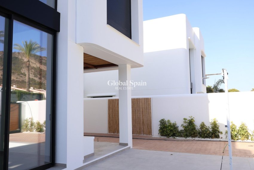 Nouvelle construction - VILLA -
ALFAZ DEL PI - El Albir