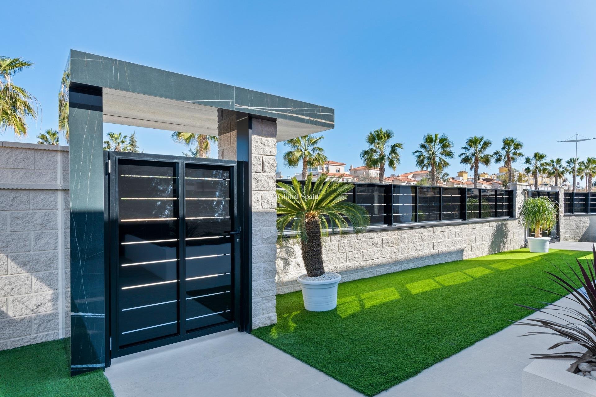 Nouvelle construction - VILLA -
ALGORFA - LA FINCA GOLF / ALGORFA